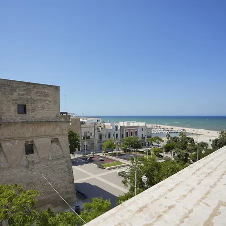 Palazzo Della Torre 205 - Cozy Sea View Apartament Bari