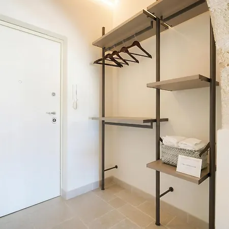 Palazzo Della Torre 205 - Cozy Sea View Apartament *